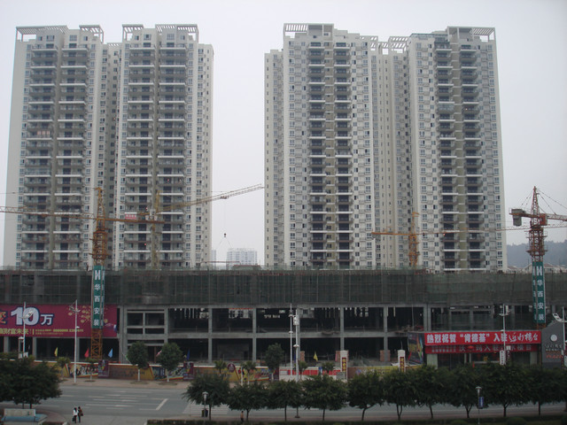 宜宾市近水楼台商业楼