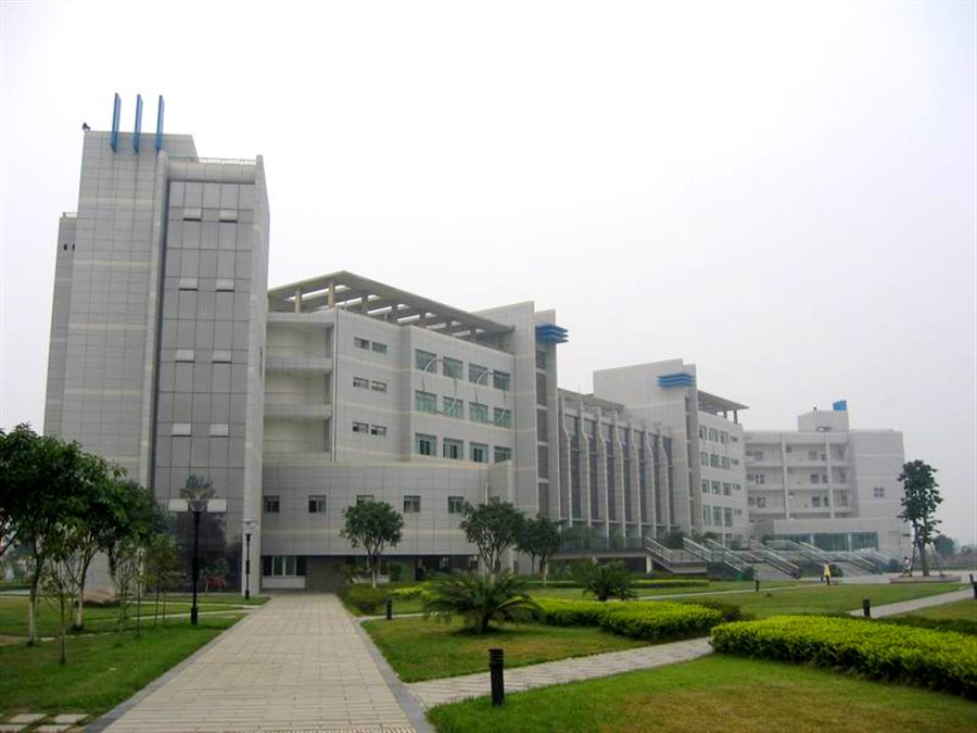 德阳建院第四教学楼