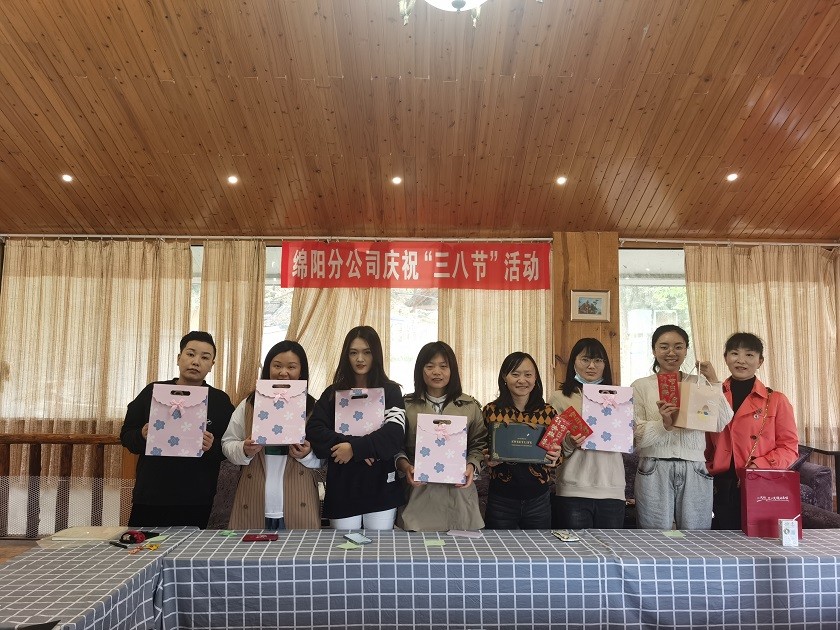 绵阳3·8节活动2小1.jpg